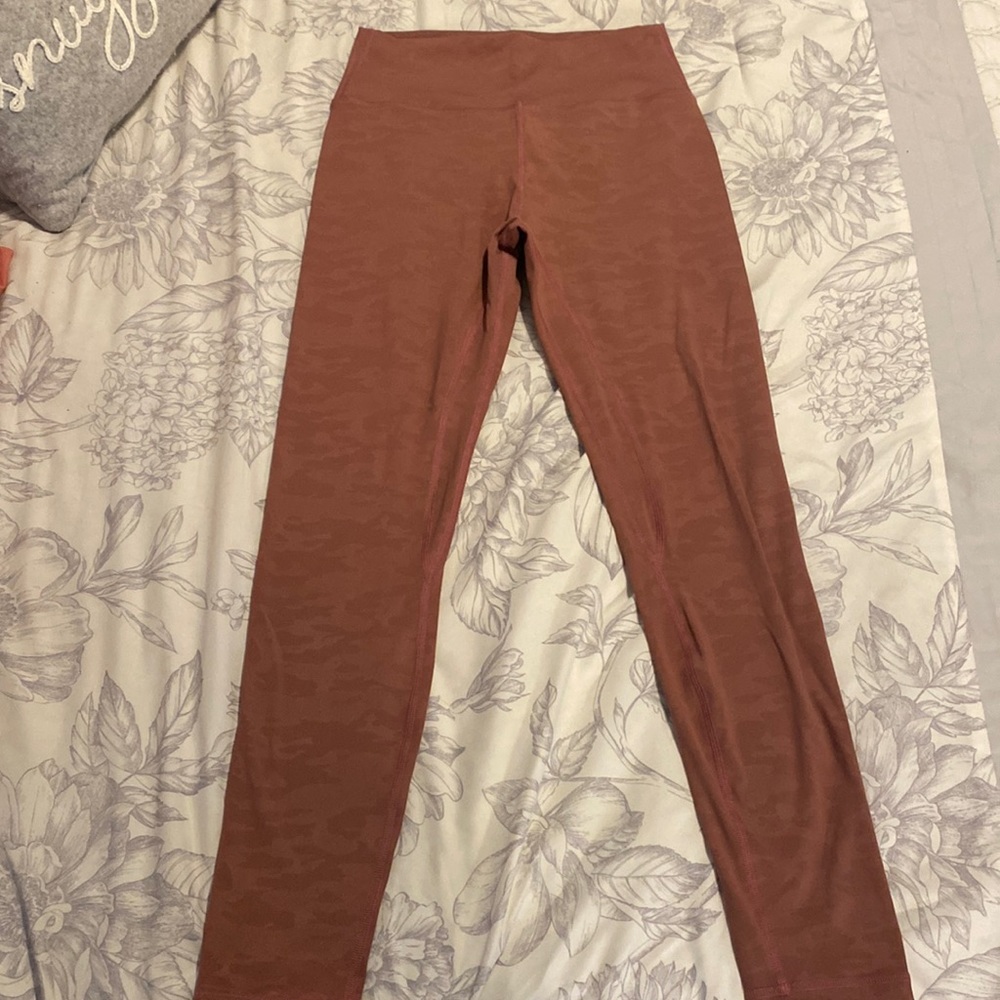 TYC-Til You Collapse Effortless Scrunch Leggings- Mauve Camo